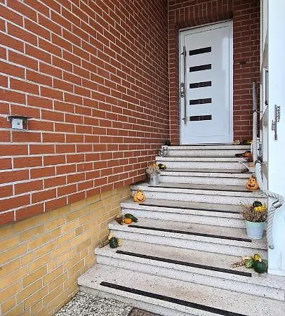 Querenhorst, Am Feld