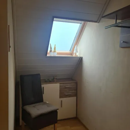 Daire Querenhorst, Am Feld Querenhorst